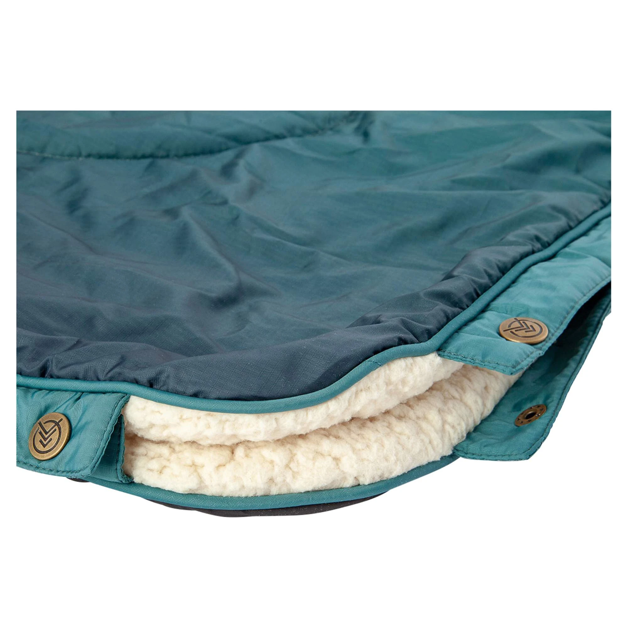 VICKYWOOD X VOITED CLOUDY TOUCH KISSENDECKE - Decke 6 VICKYWOOD X VOITED CLOUDY TOUCH KISSENDECKE - Decke – Bild 6